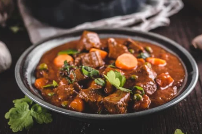 Mediterranean Style Lamb Stew w/ Mash and Veg